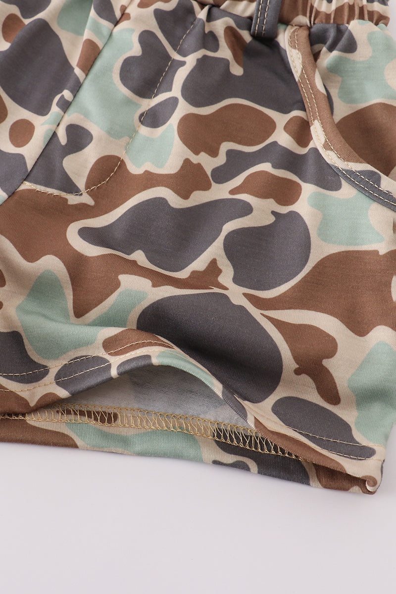 Green camouflage print dad&me shorts