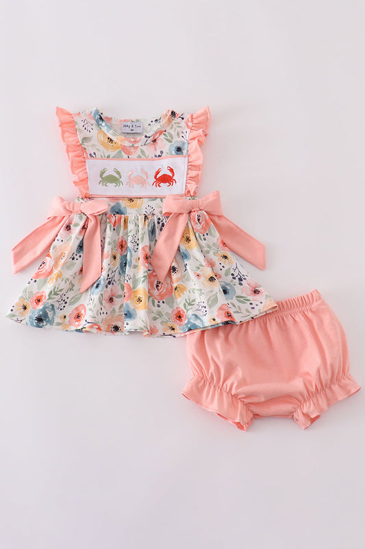 Floral crab embroidery ruffle bloomer set
