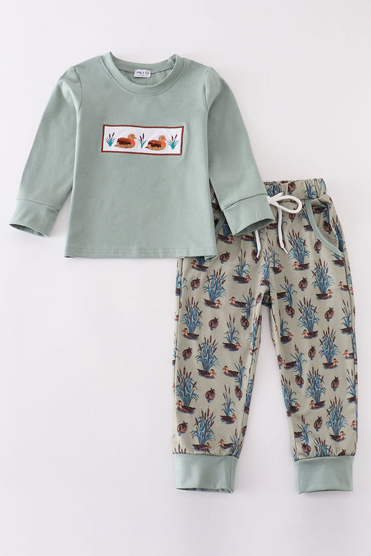 Sage duck french knot boy set