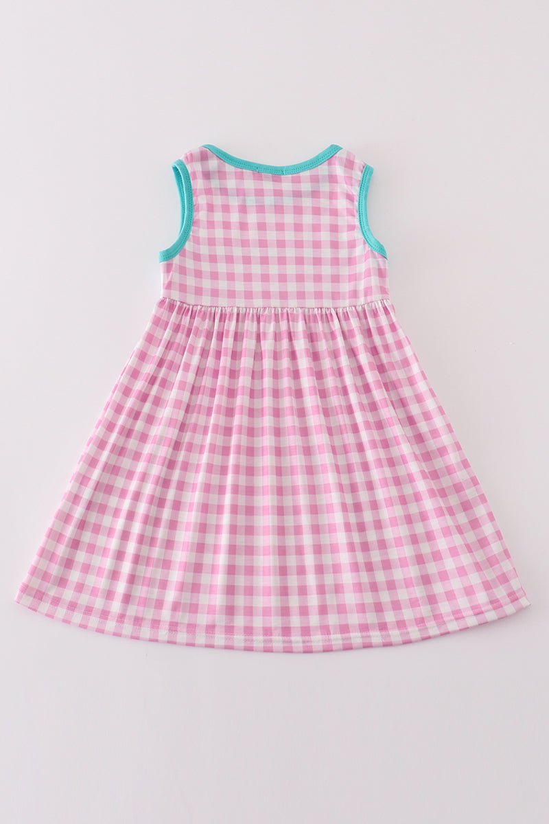 Pink let's baking embroidery gingham dress